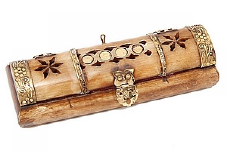 Шкатулка с инкрустацией (кость) №83