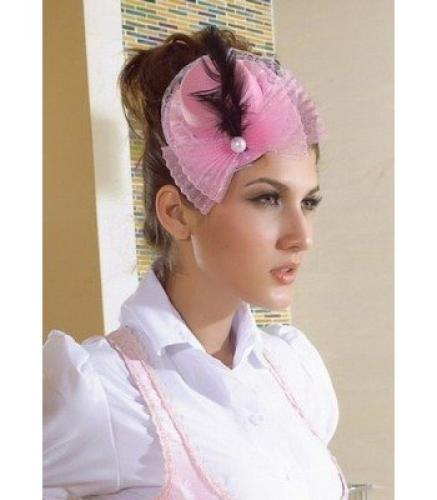 Розовая мини-шляпка с пером - купить 
