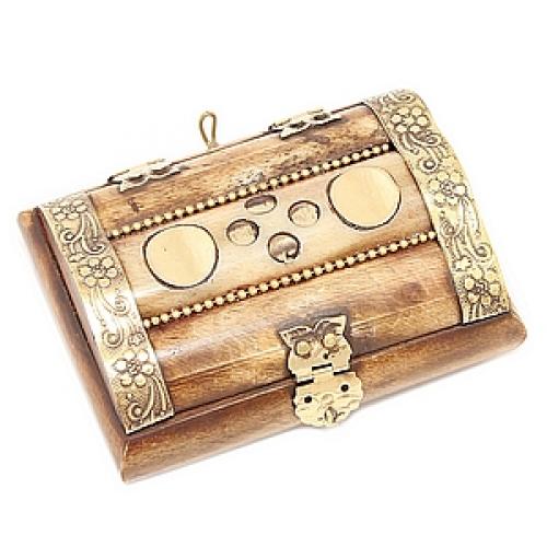 Шкатулка с инкрустацией (кость)  №181