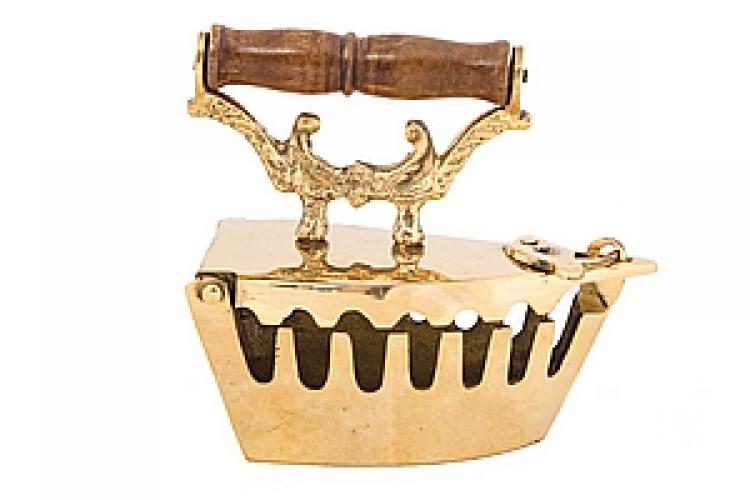 Сувенир "Утюг" латунь №123