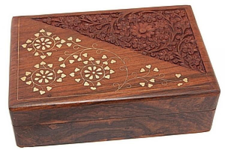Шкатулка (дерево) с инкрустацией 23*15*7 №77
