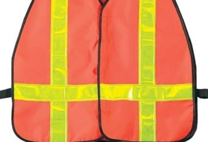 Оранжевый жилет безопасности  ― магазин нужных товаров у нас есть все playera.ru Тел 8-495-741-86-12 a7418612@yandex.ru  тнп карнавал праздник отдых спорт дом одежда 