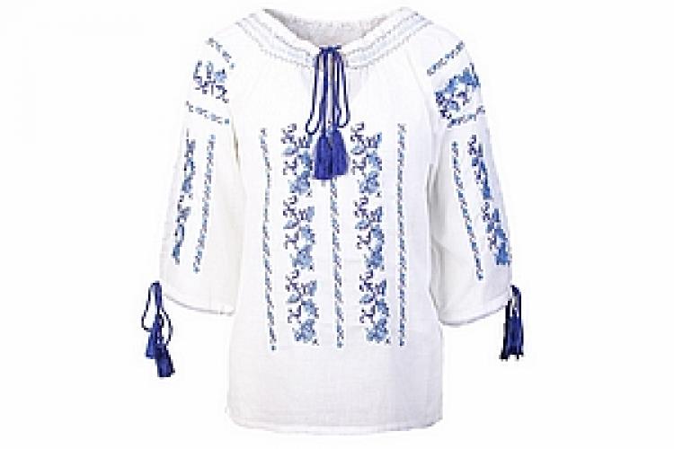 Блузка (хлопок) с вышивкой  №92