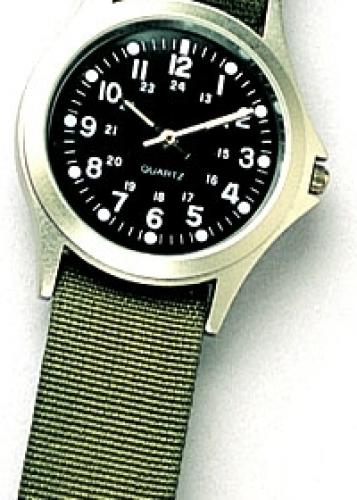 Кварцевые наручные часы  ― магазин нужных товаров у нас есть все playera.ru Тел 8-495-741-86-12 a7418612@yandex.ru  тнп карнавал праздник отдых спорт дом одежда 