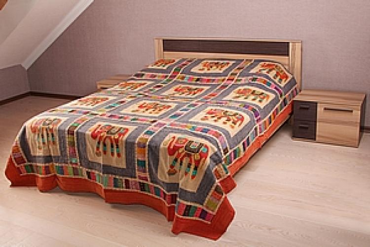 Покрывало с аппликацией ручной работы№13