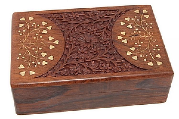 Шкатулка (дерево) с инкрустацией 23*15*7 №141