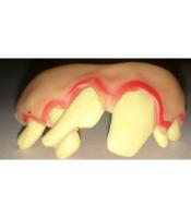 Кровавый меч с зубьями