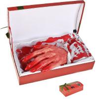  Рука оторванная в подарочной коробке(реагирует на звук) 